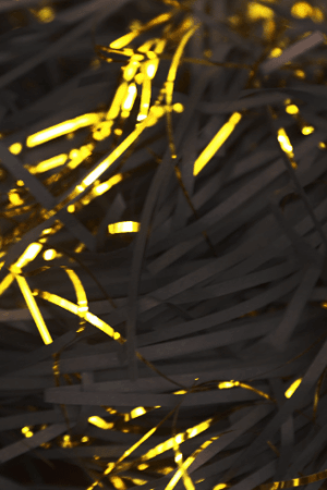 Papierowe wypełnienie do prezentów czarno złote, 20g