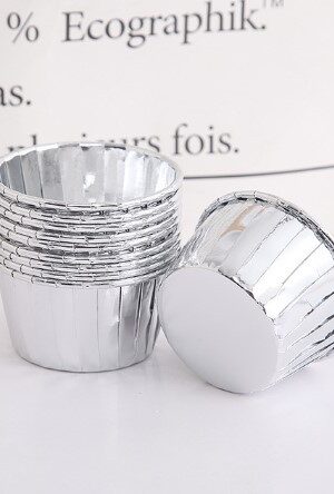 Foremki do babeczek 50szt srebrne